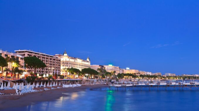 Plage Zamenhof à Cannes