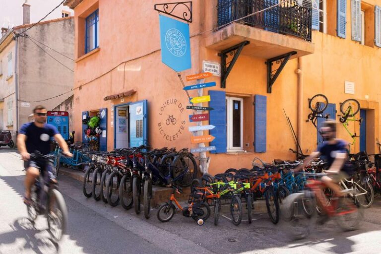 Location de vélos • Porquerolles