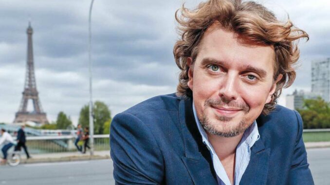 Alex Vizorek en tournée avec "2 1/2"