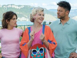 Kev Adams et Chantal Ladesou dans "La maison de nos rêves"