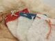 Gant exfoliant en feutre de Laine de Brebis de la Fée Capeline