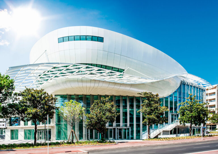 le palais des congres de juan les pins une adresse aux portes de la pinede gould 768x543