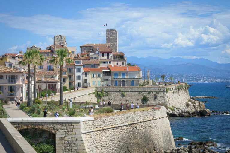 2025 07 30 antibes les remparts Fred Laures 7 768x512